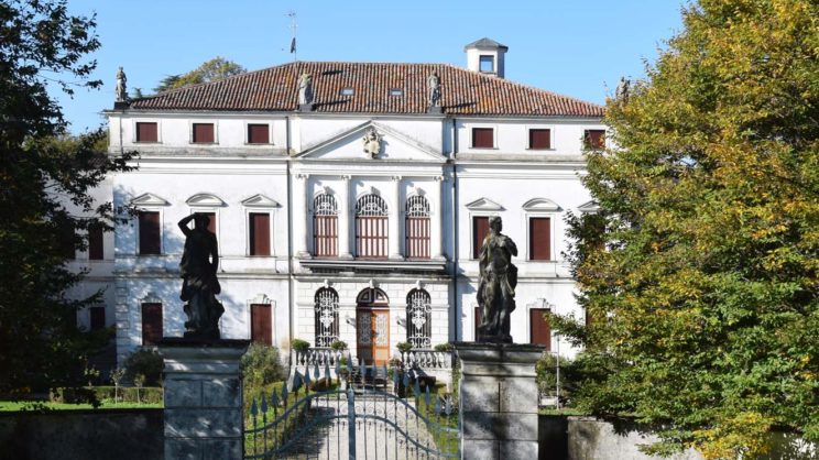 immagine punto di interesse Villa Savonarola, Trieste, De Benedetti