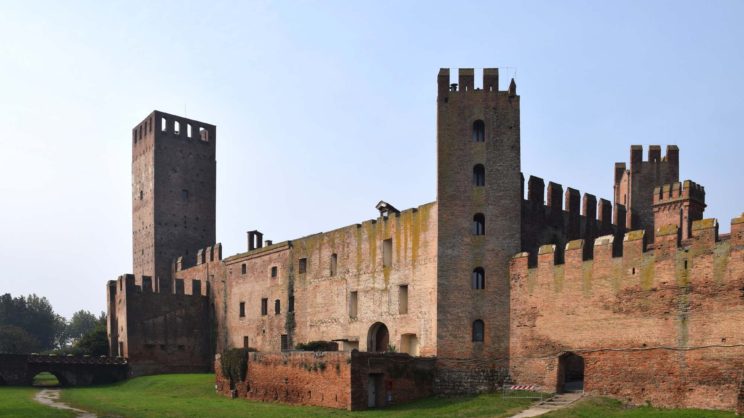 immagine punto di interesse Castello di San Zeno